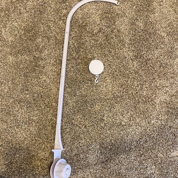 Mobile hanger with music box - Picture 2 of 8